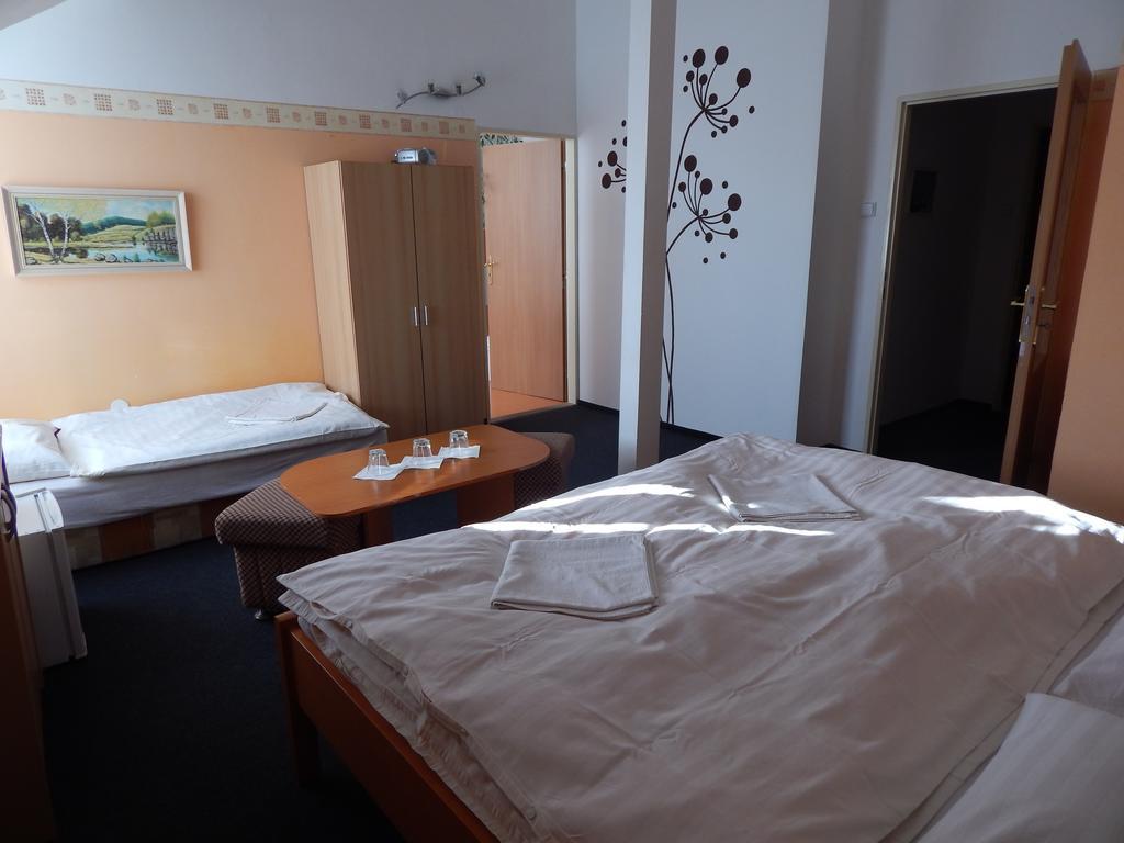 Penzion U Kasnych Mnísek pod Brdy Exterior foto